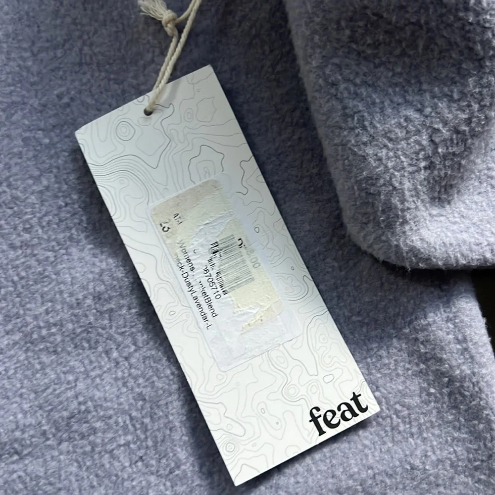 Feat Womens BlanketBlend Crewneck - Picture 10 of 10